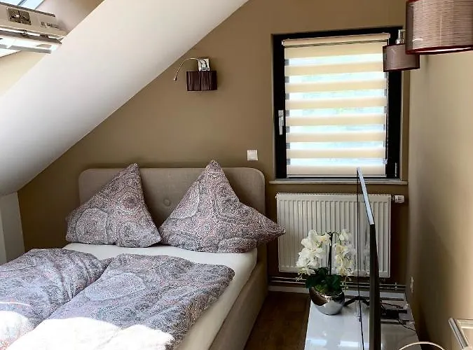 Six - One Seven アパート *